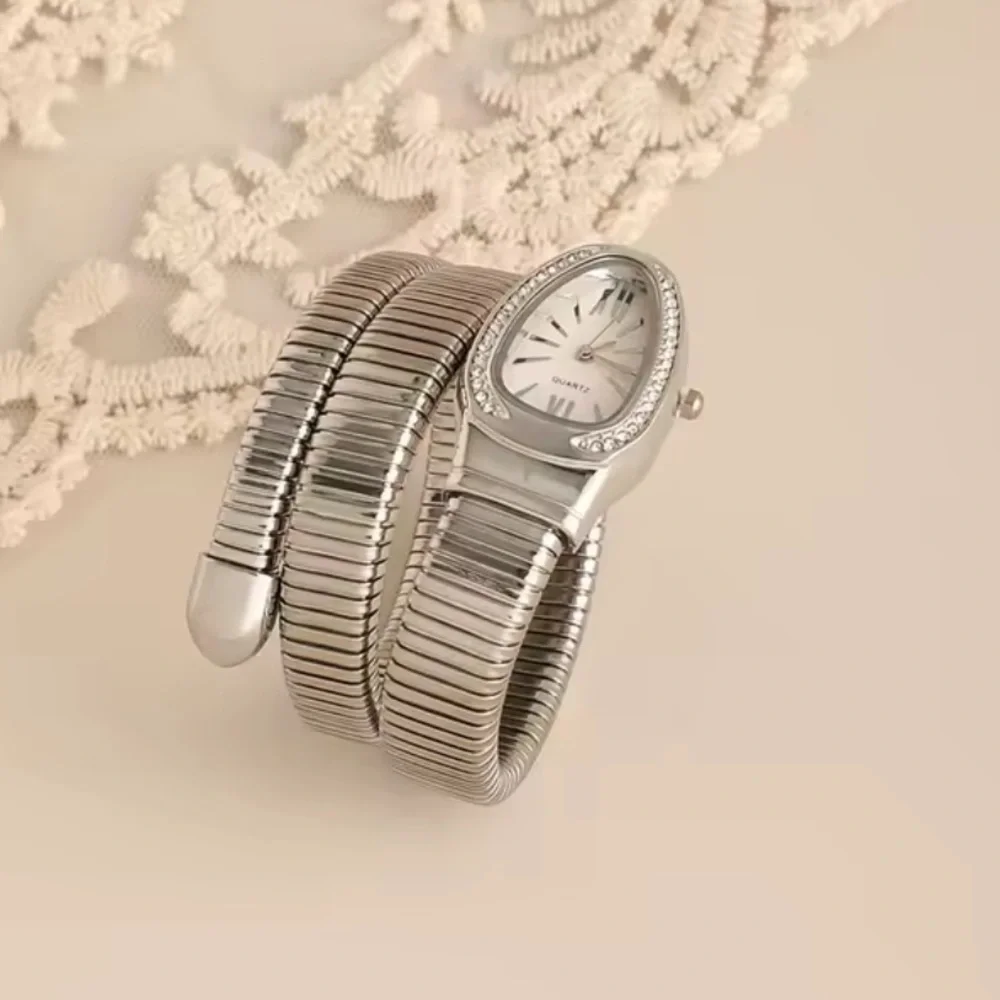 Serpenti Elegant Silver Wrap Women's Watch
